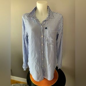 Abercrombie & Fitch soft dress shirt sz S